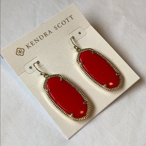 New Kendra Scott drop earrings